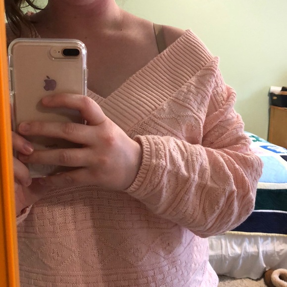 Vintage v-neck sweater - Picture 8 of 8